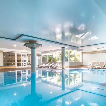 Tropicana Otel 4*